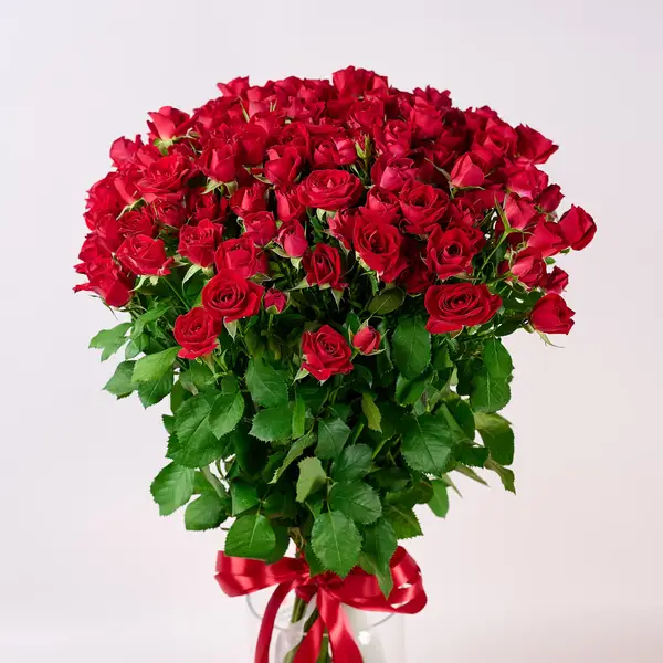 Букет 31 Троянда спрей Домініка купити