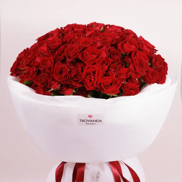 Букет 35 Троянд спрей Домініка купити