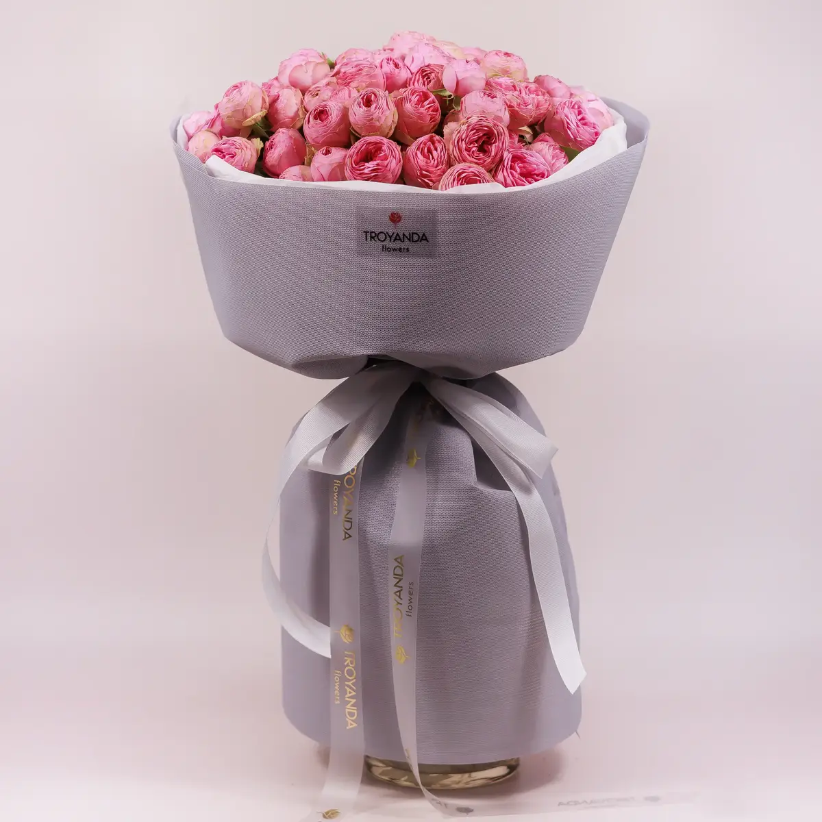 Букет 21 Троянда спрей Жизель купити