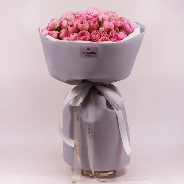 Букет 21 Троянда спрей Жизель купити