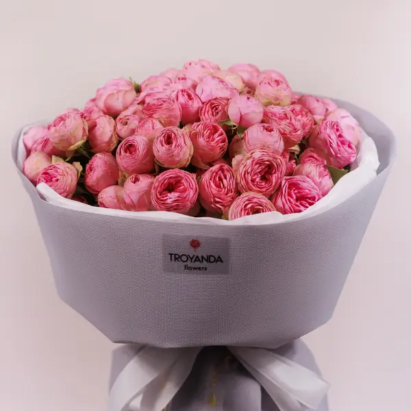 Букет 21 Троянда спрей Жизель купити