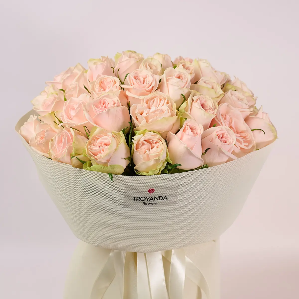 Букет 39 Роз Вединг Роуз купить недорого в Украине, фото 2