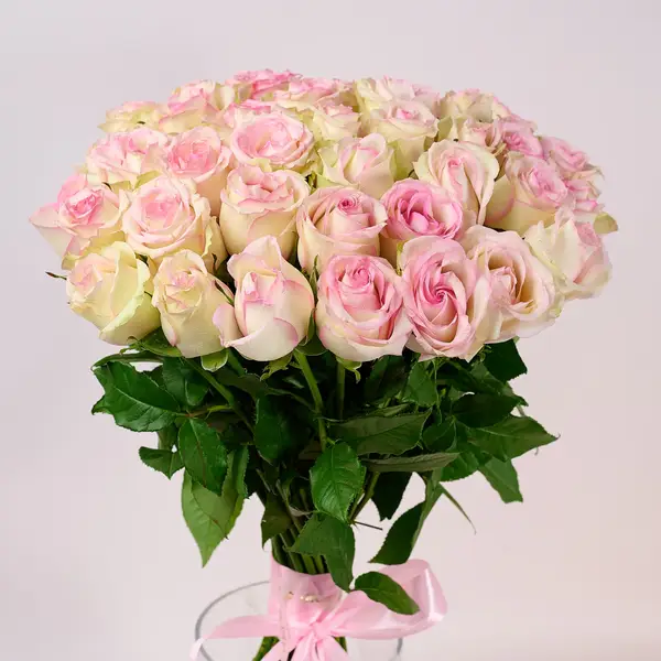 Букет 45 Троянд Пінк Джорней купити