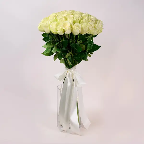 Букет 51 Роза белая Сновсторм купить