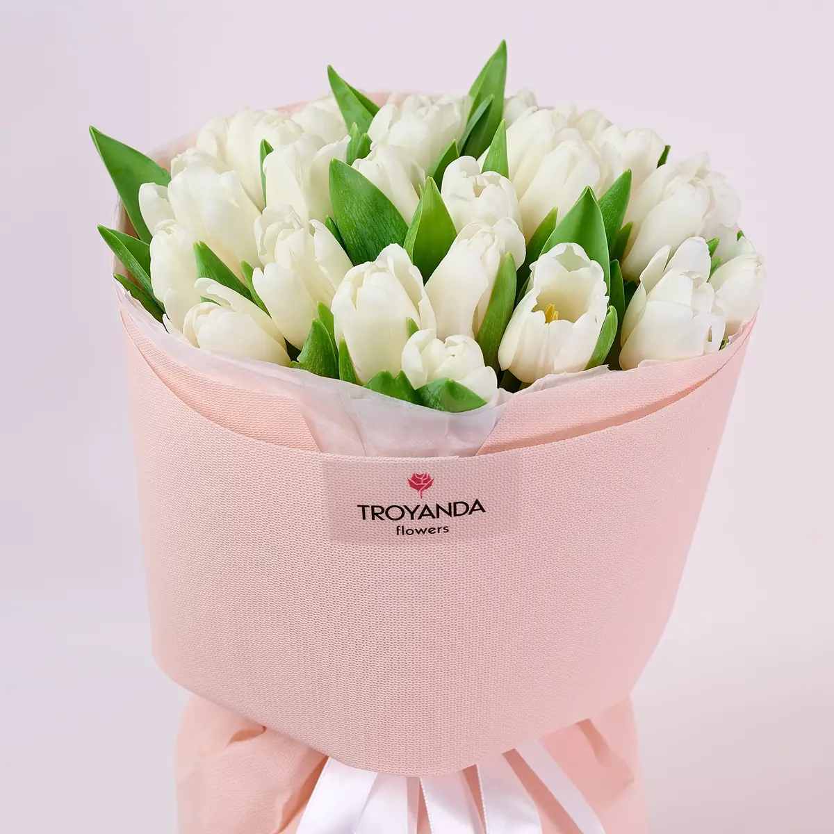 Букет 25 Белых Тюльпанов купить недорого в Украине, фото 2