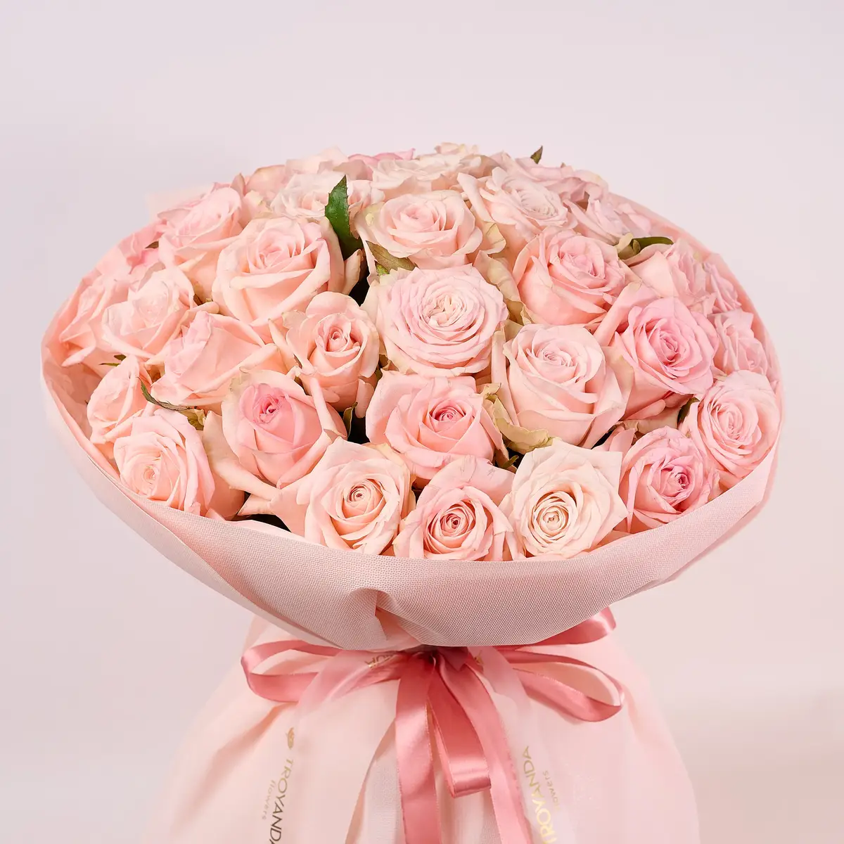 Букет 41 Роза Кимберли купить недорого в Украине, фото 2