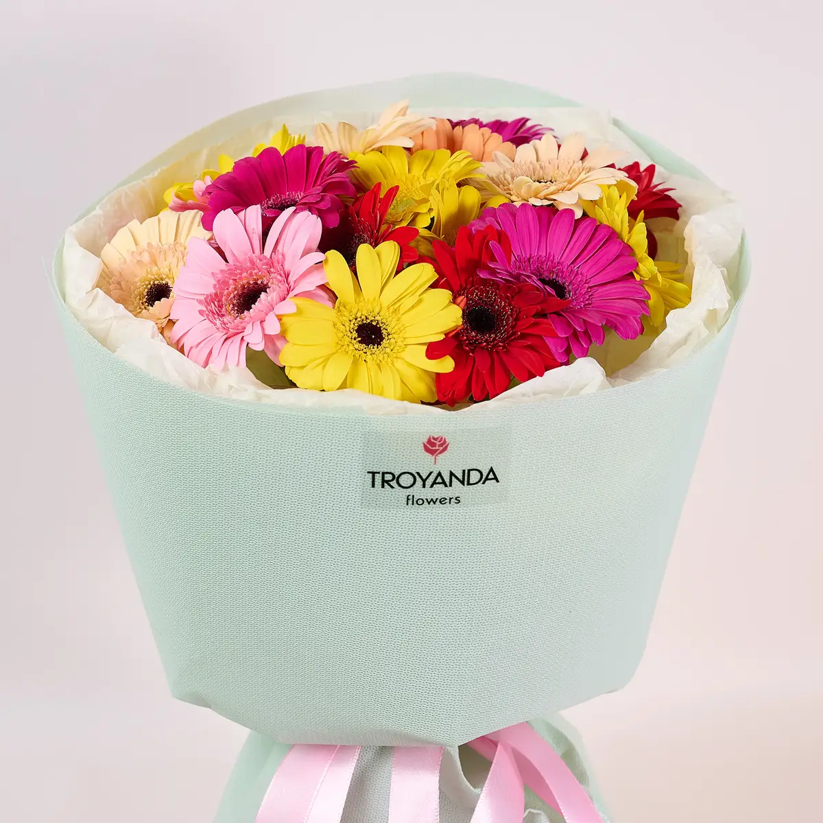 Букет из 15 разноцветных гербер купить недорого в Украине, фото 2