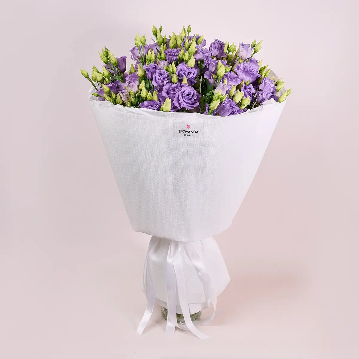 Букет 19 Лавандовых эустом купить