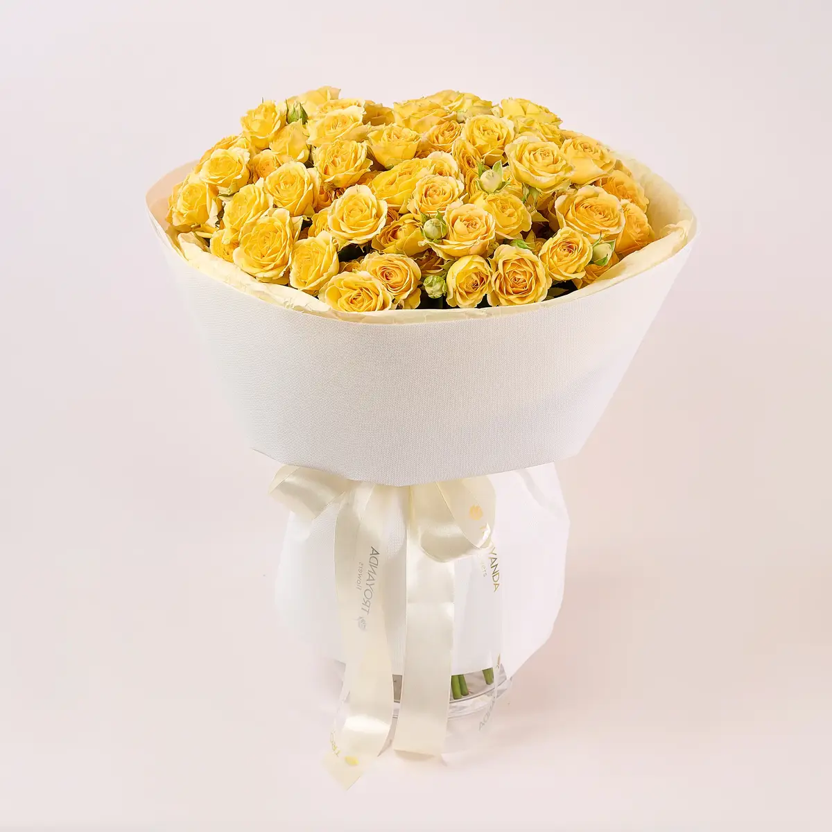 Букет 21 Роза спрей Бандолеро купить