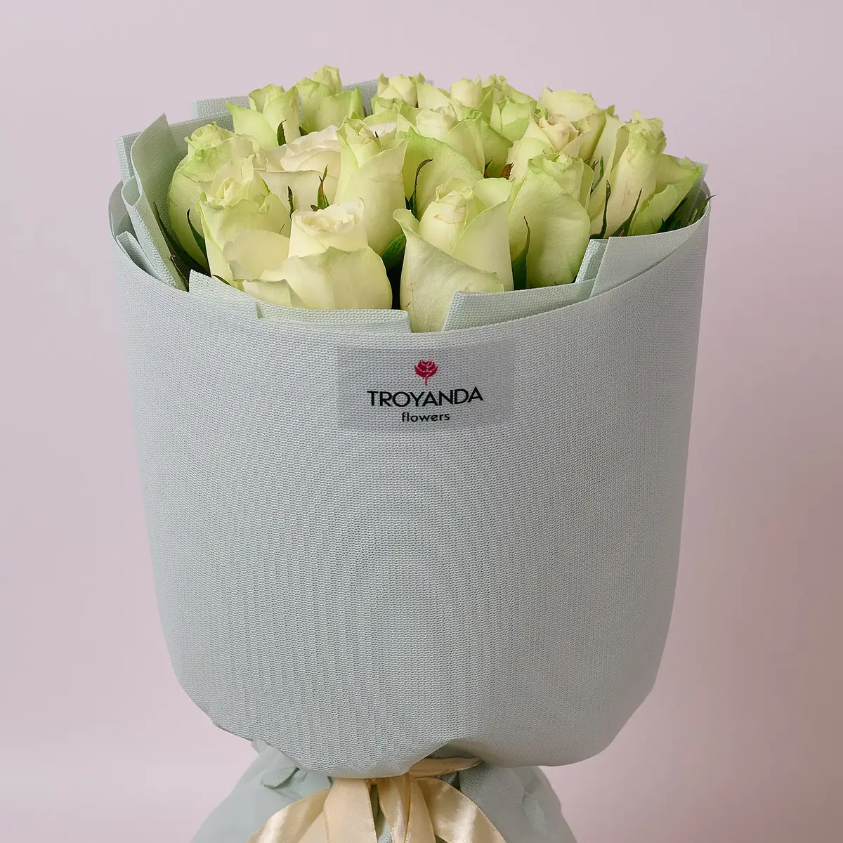 Букет 19 Троянд Атена купити недорого в Україні, фото 2