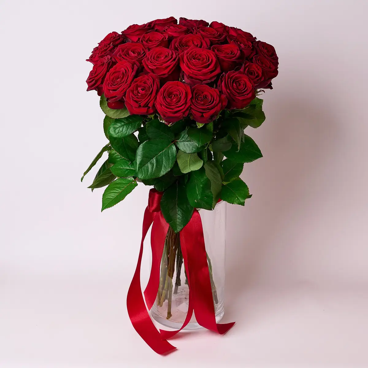 Букет 25 Роз красных Ред Наоми купить