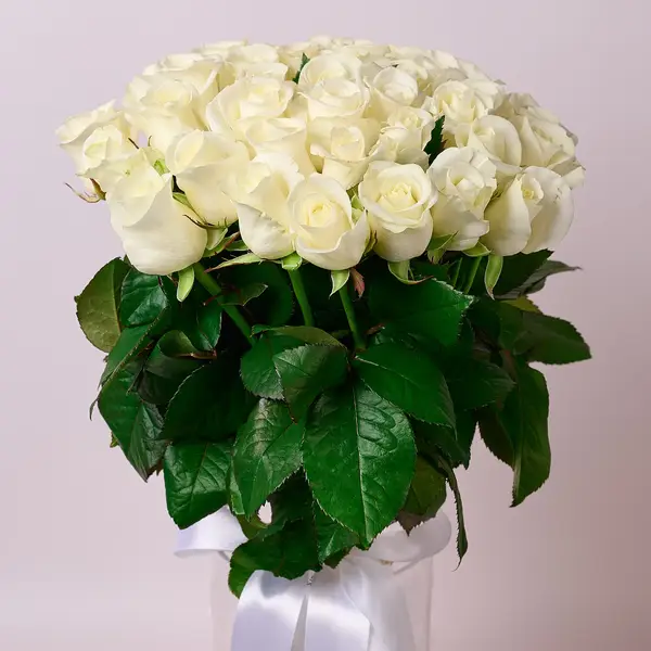 Букет 39 Роз Белуга купить