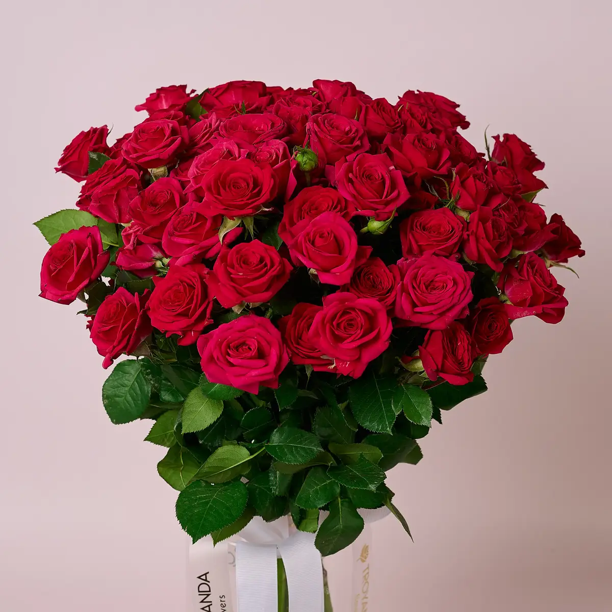 Букет 19 Троянд спрей Квінсі купити недорого в Україні, фото 2