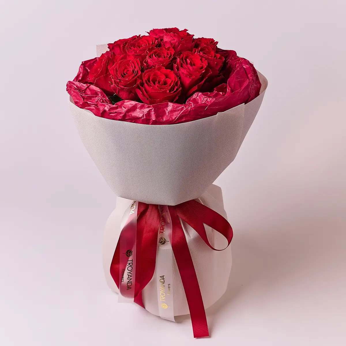 Букет 11 Троянд червоних Мадам Ред купити