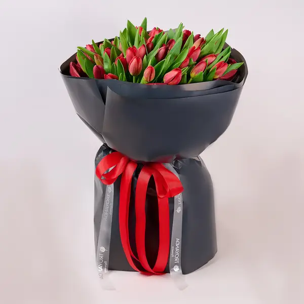 Букет 51 Червоний Тюльпан купити