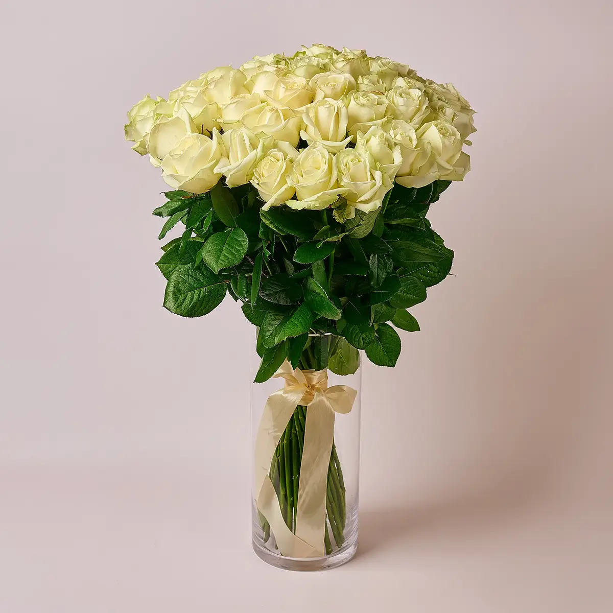 Букет 45 Троянд білих Аваланч купити