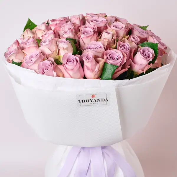 Букет 51 Троянда Меморі Лейн купити