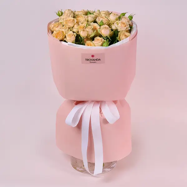 Букет 11 Роз спрей Тринити купить