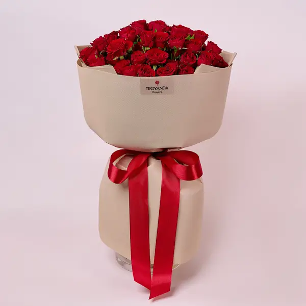 Букет 17 Троянд спрей Мірабель купити