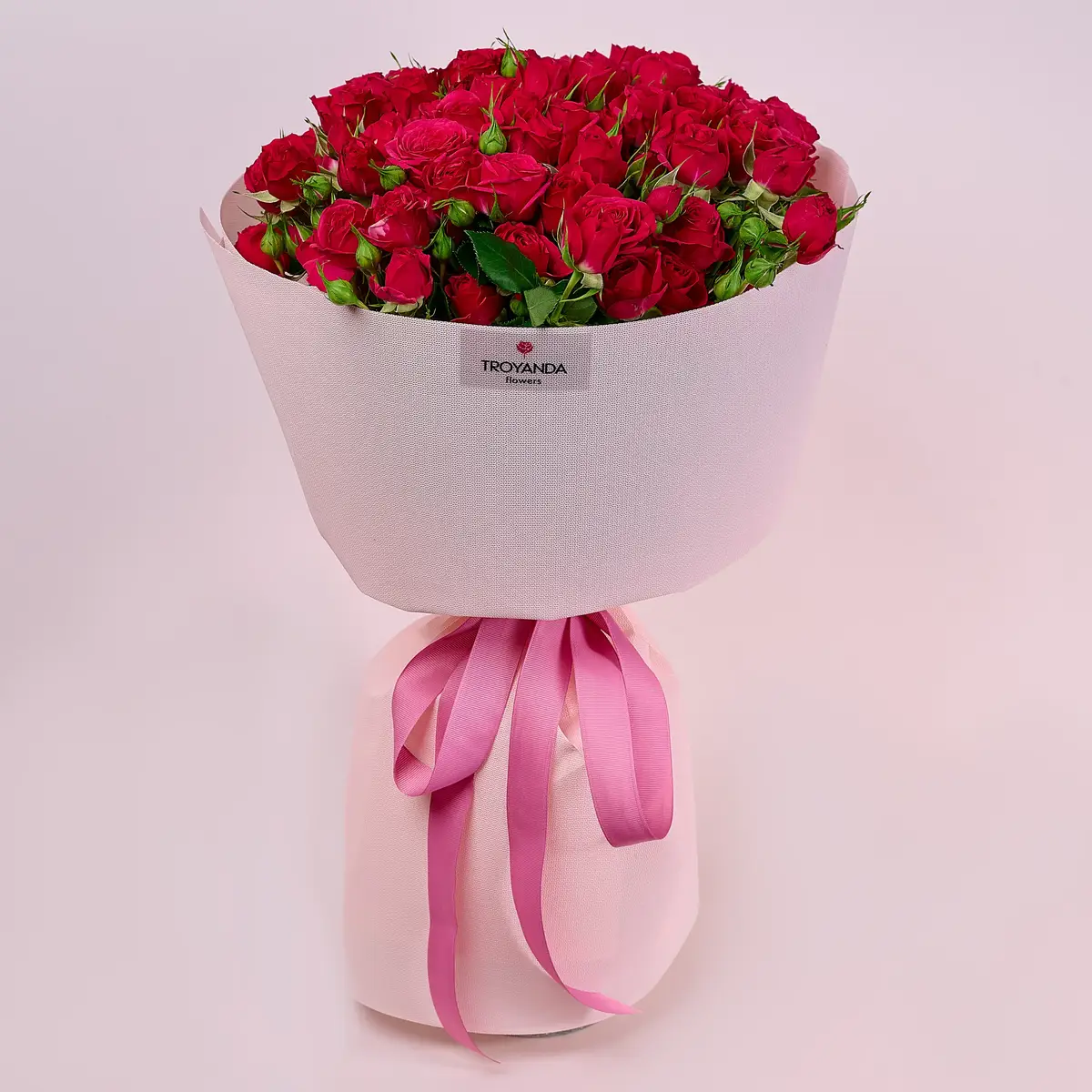 Букет 15 Троянд спрей Квінсі купити