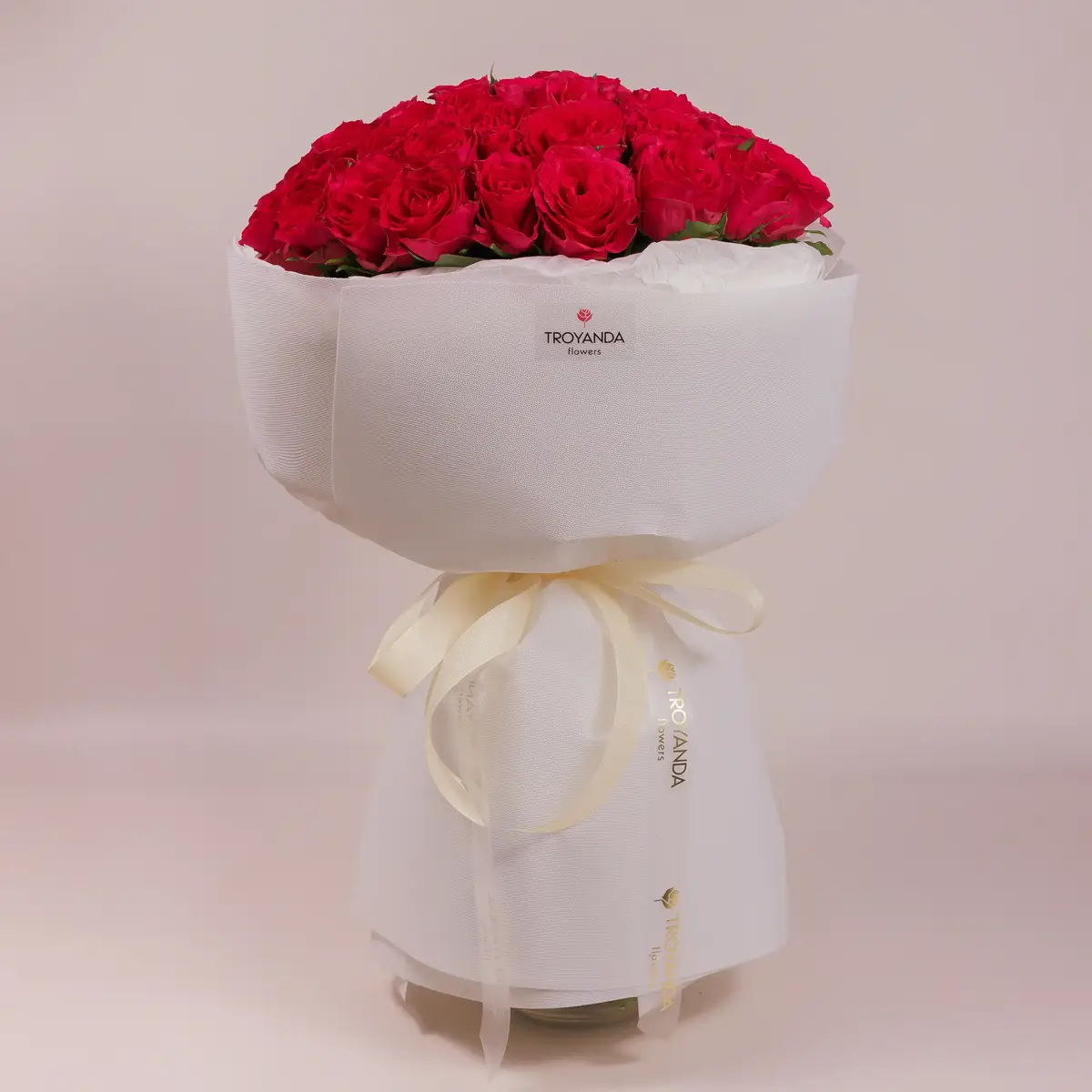 Букет 47 Троянд Мадам Церіз купити