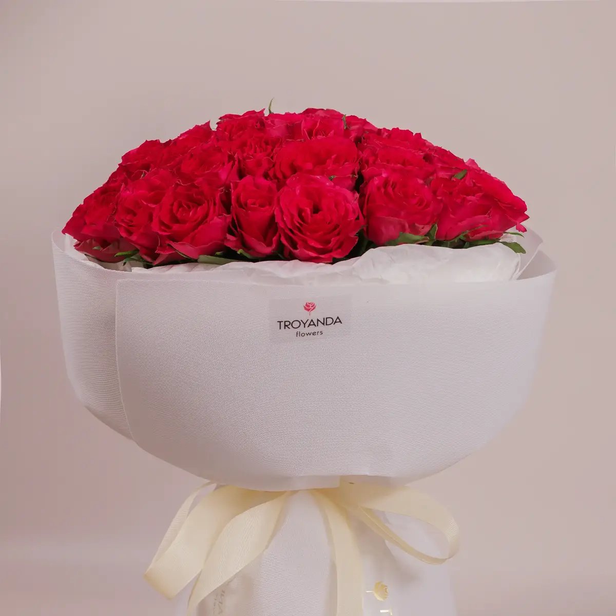 Букет 47 Троянд Мадам Церіз купити недорого в Україні, фото 2