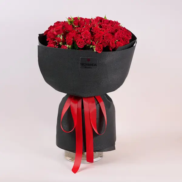 Bouquet of 35 Mirabelle spray roses купить