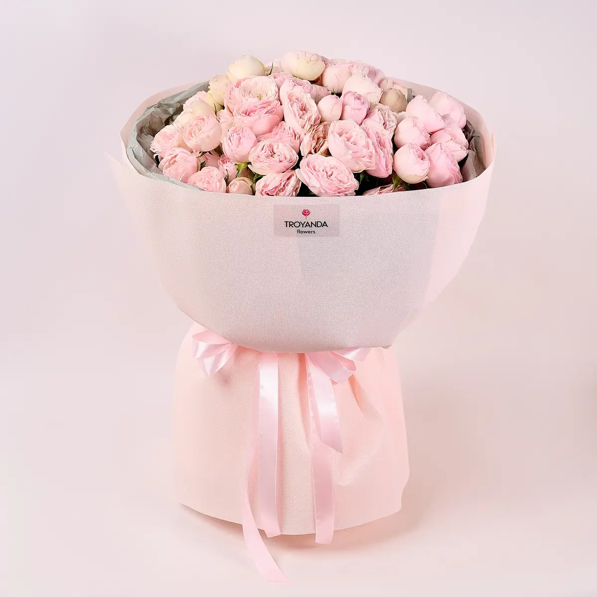 Букет 19 Роз Спрей Мансфилд Парк купить