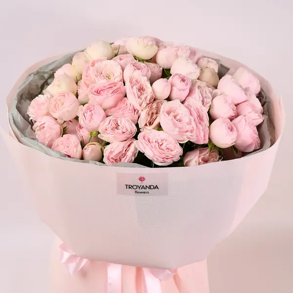 Букет 19 Роз Спрей Мансфилд Парк купить