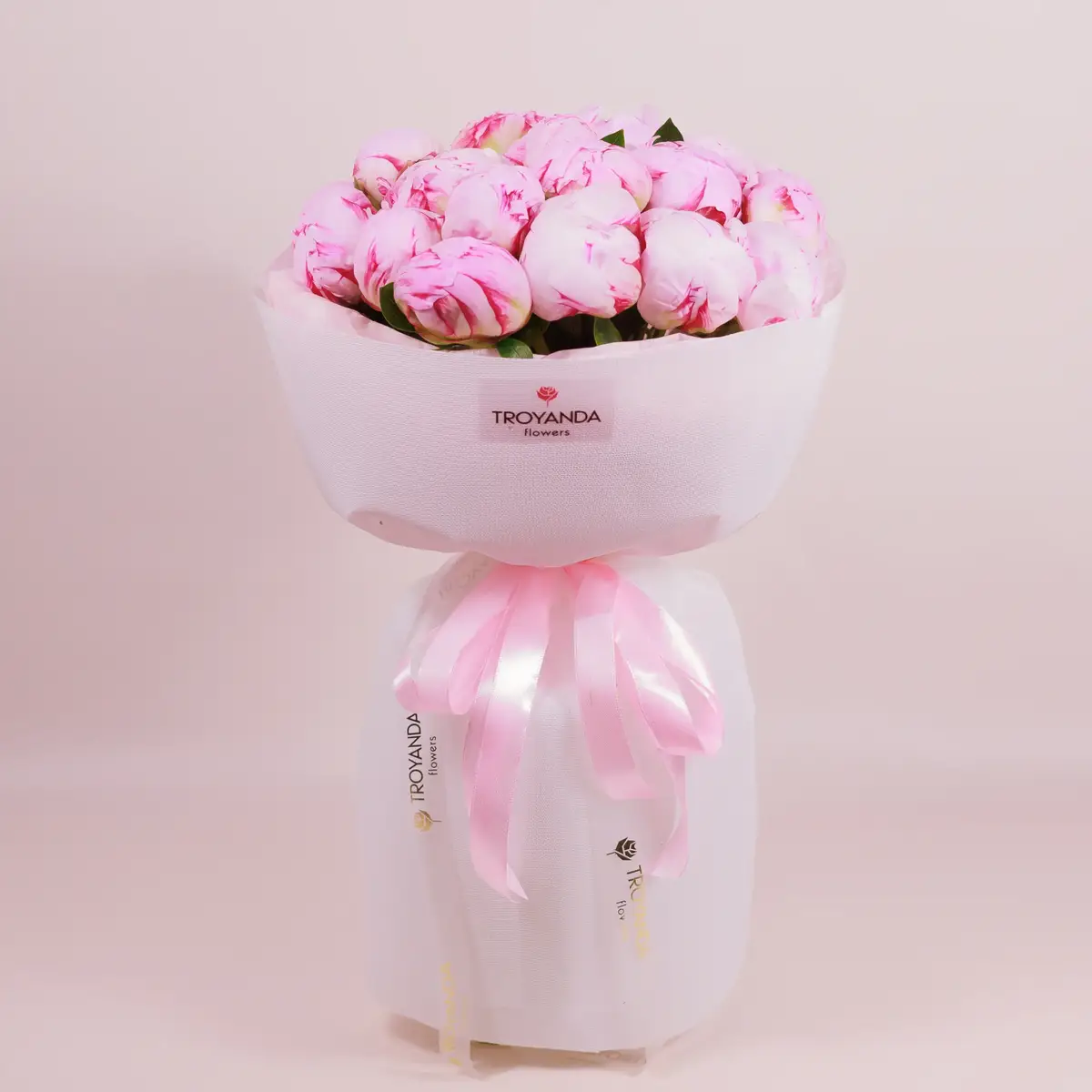 Букет из 25 розовых пионов Сара Бернард купить