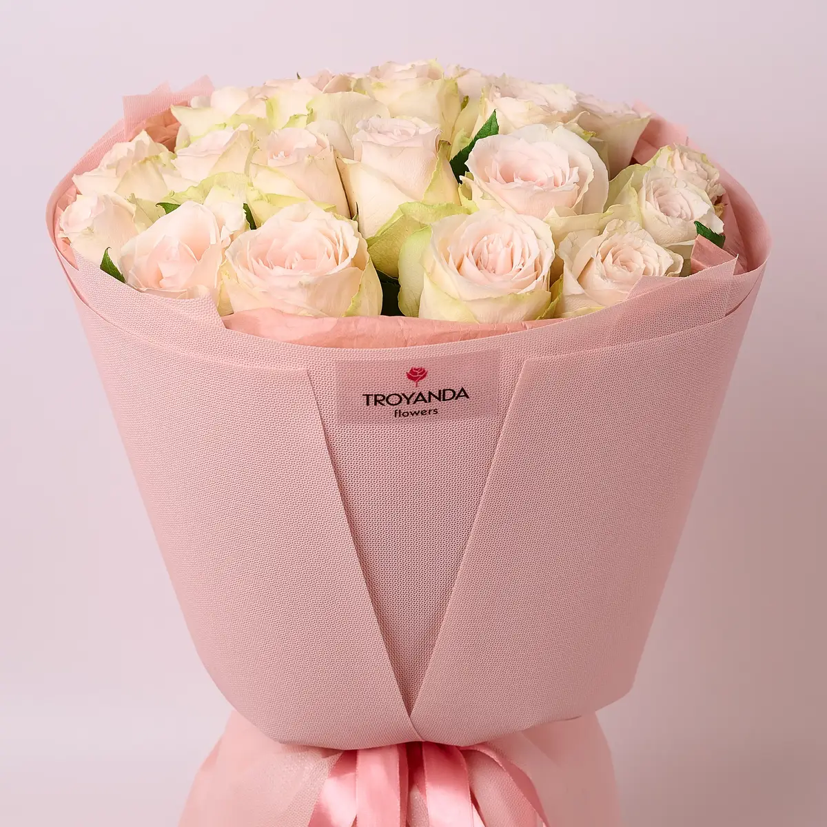 Букет 19 Троянд Хай Брайдл купити недорого в Україні, фото 2