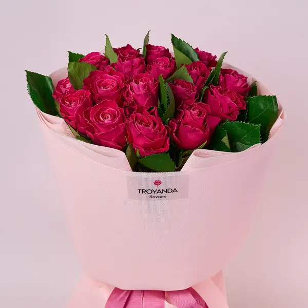 Букет 17 Троянд Муві Стар купити