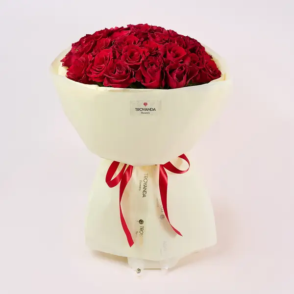 Букет 35 Троянд червоних Евер Ред купити