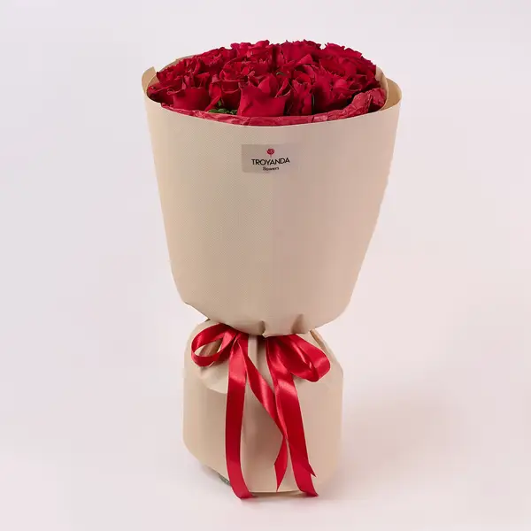 Букет 15 Троянд червоних Евер Ред купити