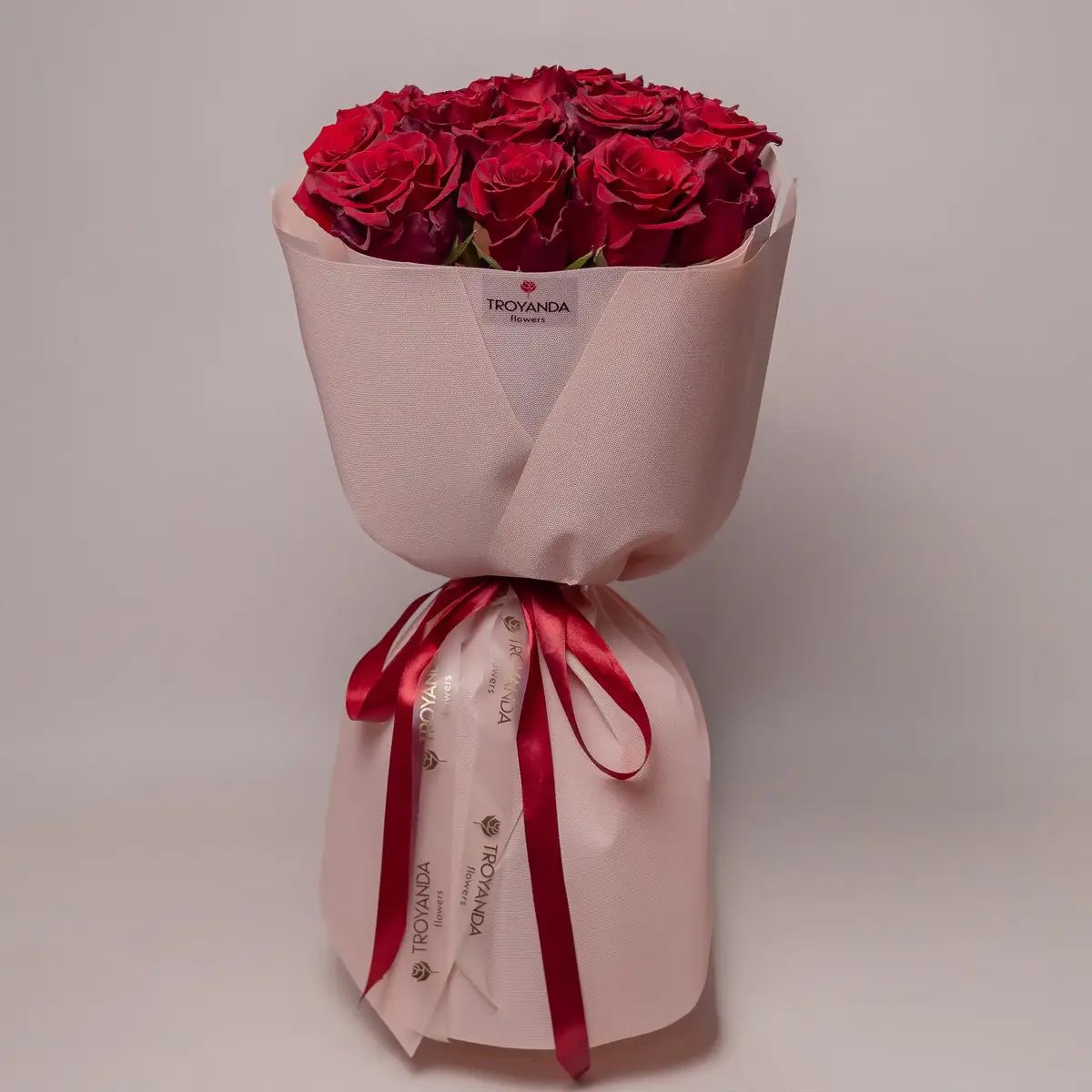 Букет 15 Троянд червоних Експлорер купити