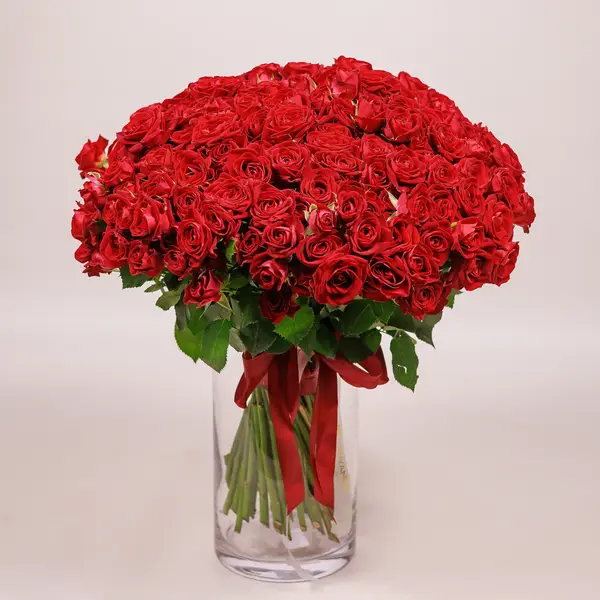 Букет 69 Троянд спрей Домініка купити