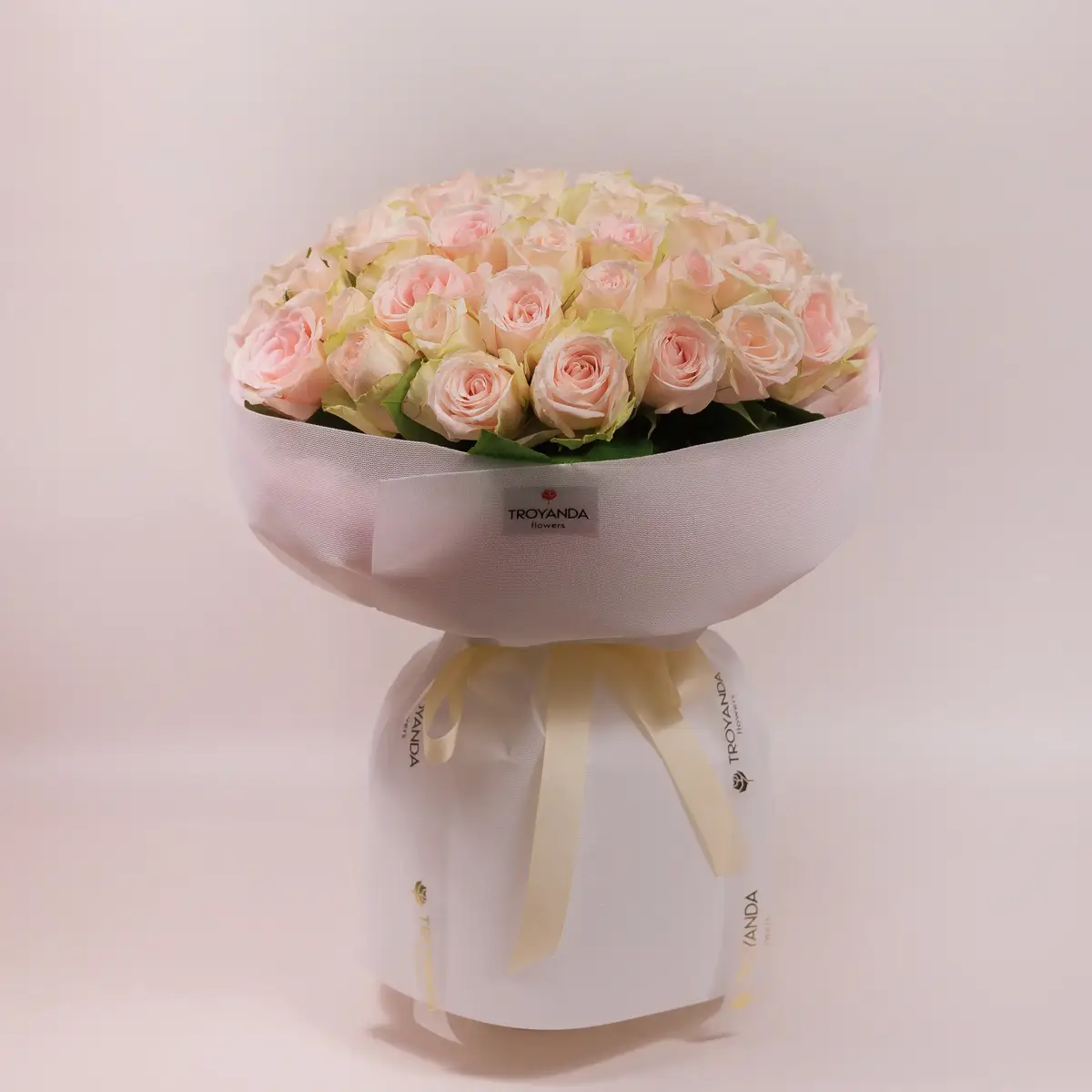 Букет 55 Роз Хай Брайдл купить