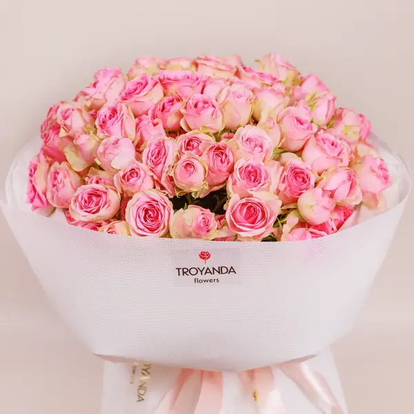 Букет 25 Троянд спрей Дінара купити