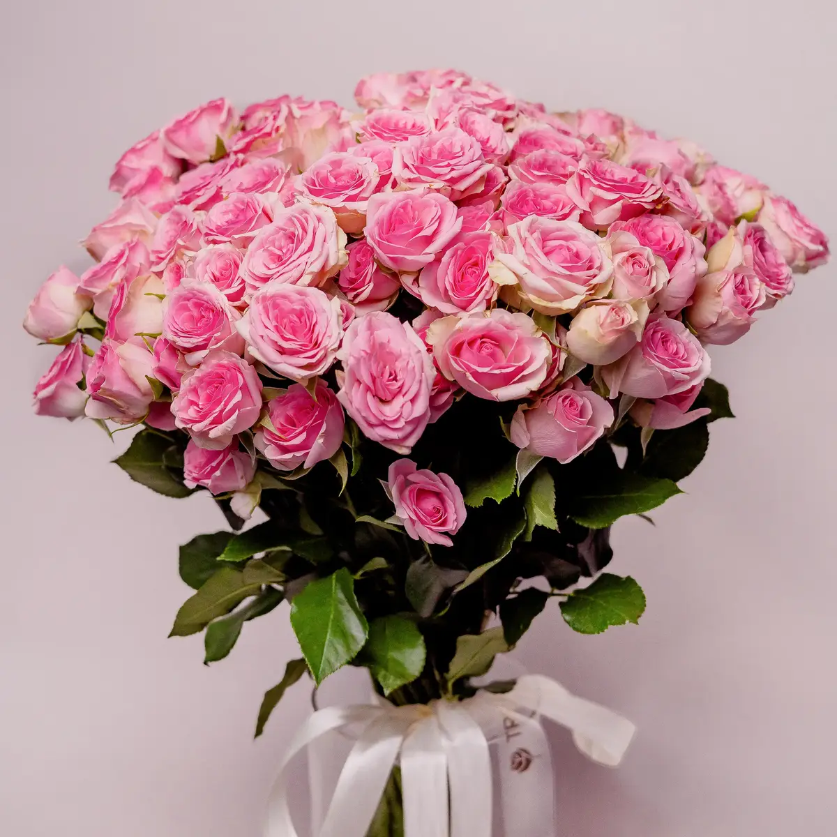 Букет 45 Троянд спрей Дінара купити недорого в Україні, фото 2