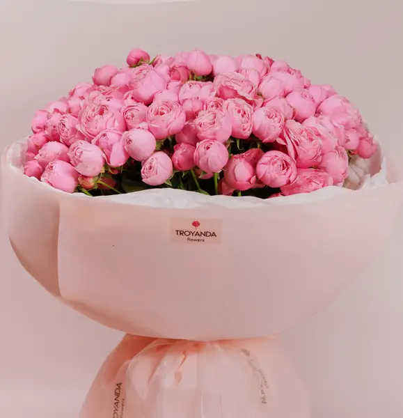 Букет 39 Роз спрей Сильва Пинк купить