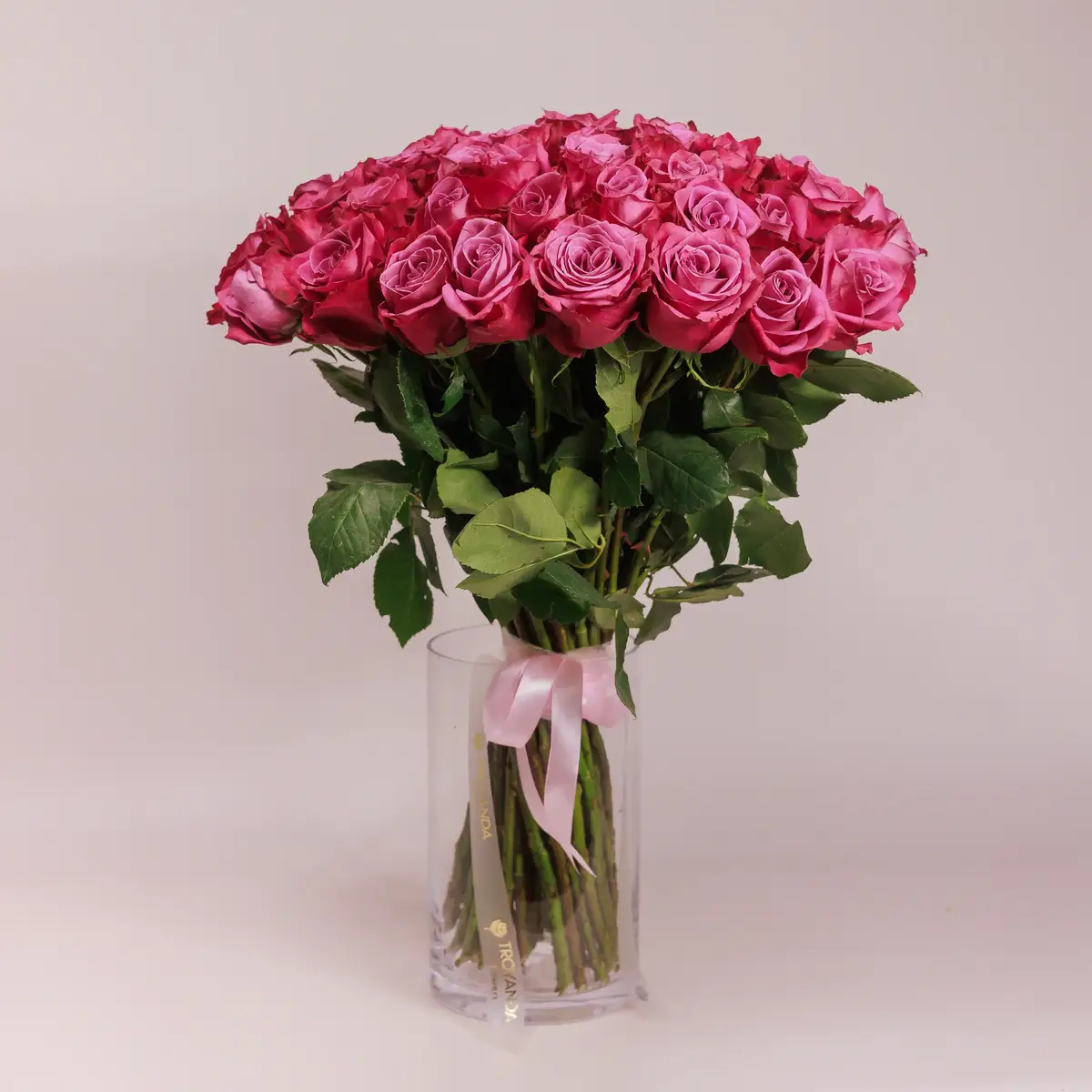 Букет 51 Троянда Іневітейбл купити