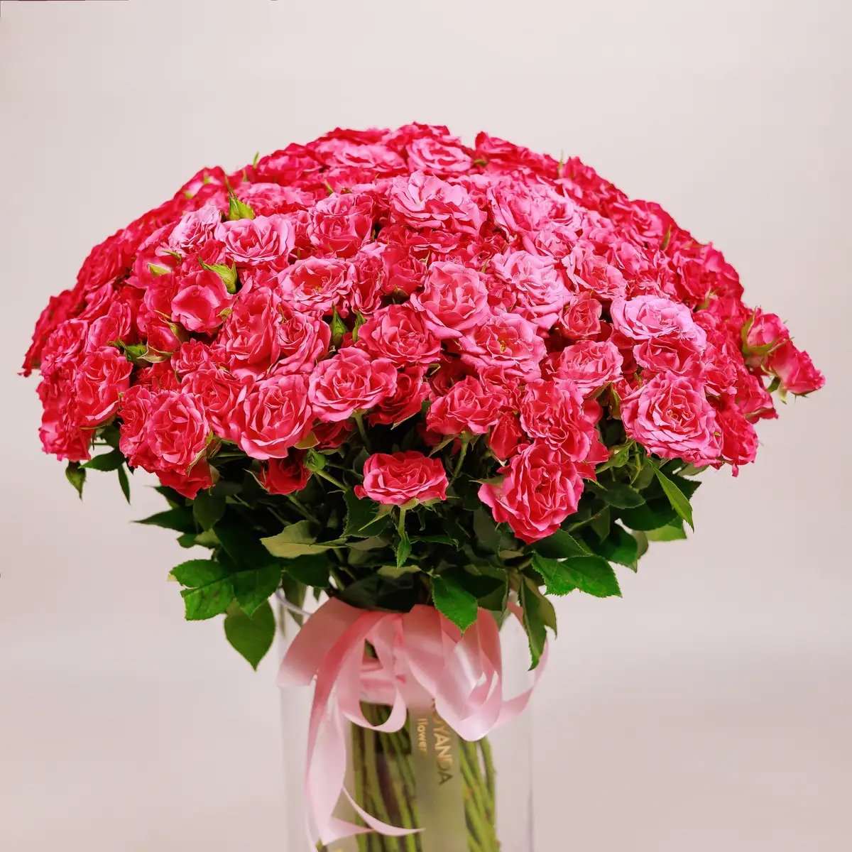 Букет 75 Троянд спрей Ліана купити недорого в Україні, фото 2