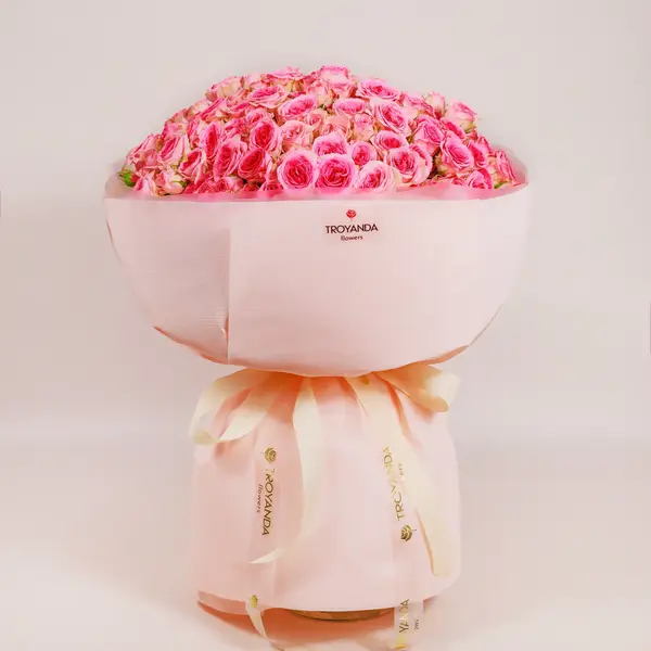 Букет 55 Троянд спрей Тралала купити