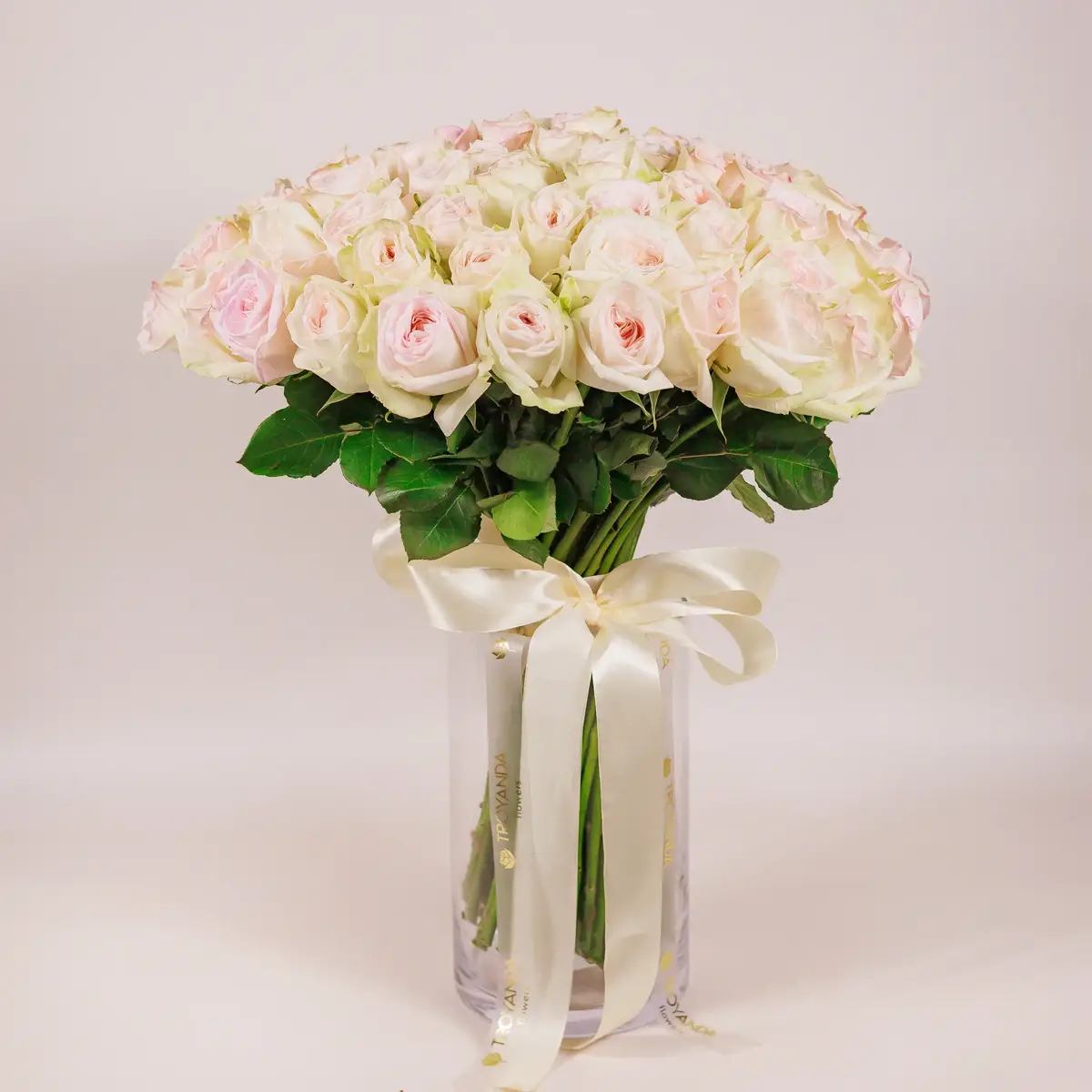 Букет 75 Роз Уайт Охара купить