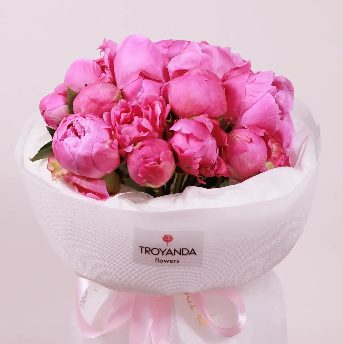 Букет 15 Рожевих Півоній Алекс Флемінг купити недорого в Україні, фото 2