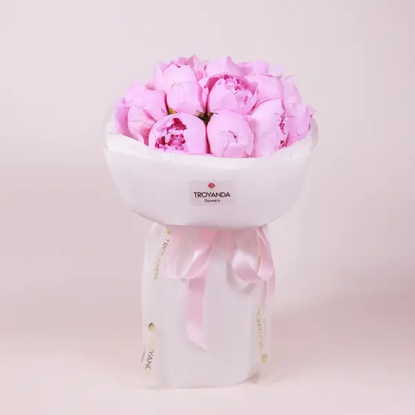 Букет 15 Розовых Пионов Энжел Чикс купить