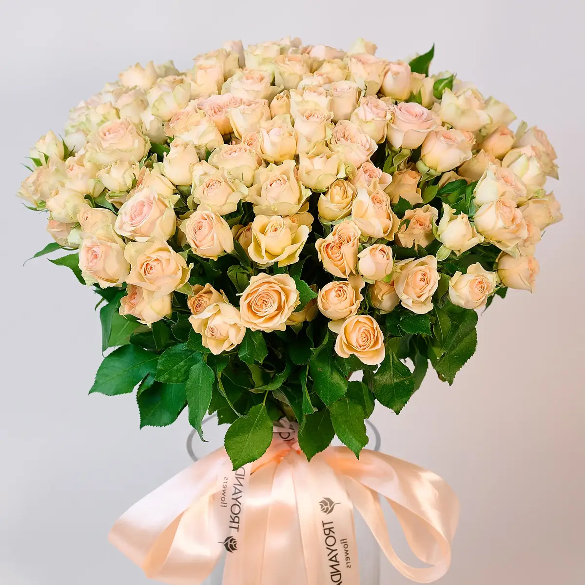 Букет 51 Троянд спрей Сансере купити недорого в Україні, фото 2