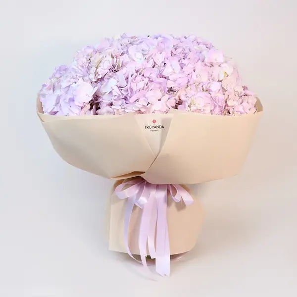 Букет из 15 лавандовых гортензий купить