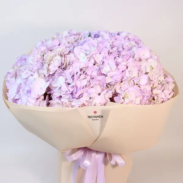 Букет из 15 лавандовых гортензий купить