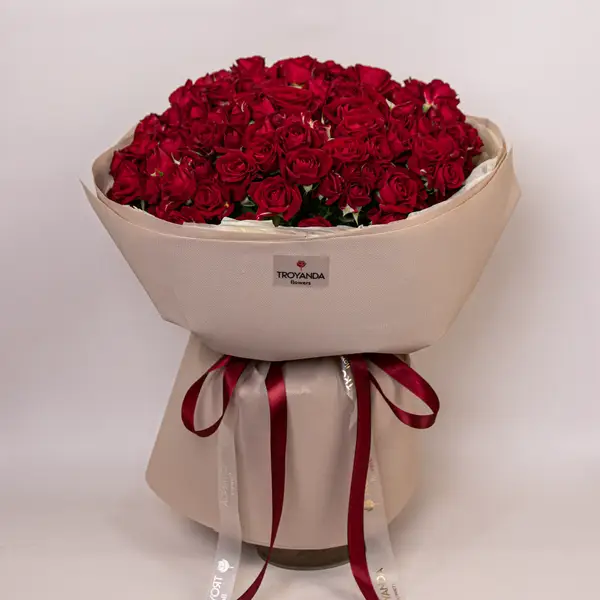 Букет 41 роза спрей Доминика купить